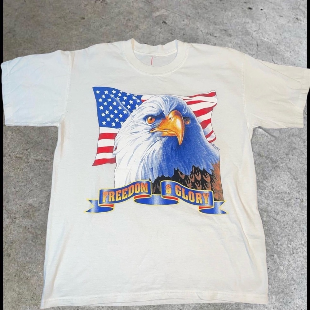 Patriotic Eagle Graphic T-Shirt - White